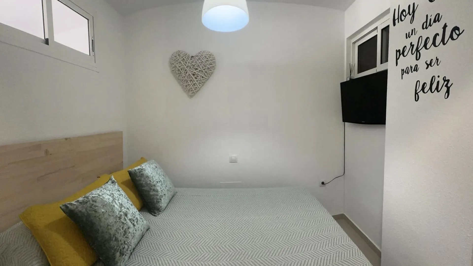 Apartamento Torrequebrada 贝纳尔马德纳