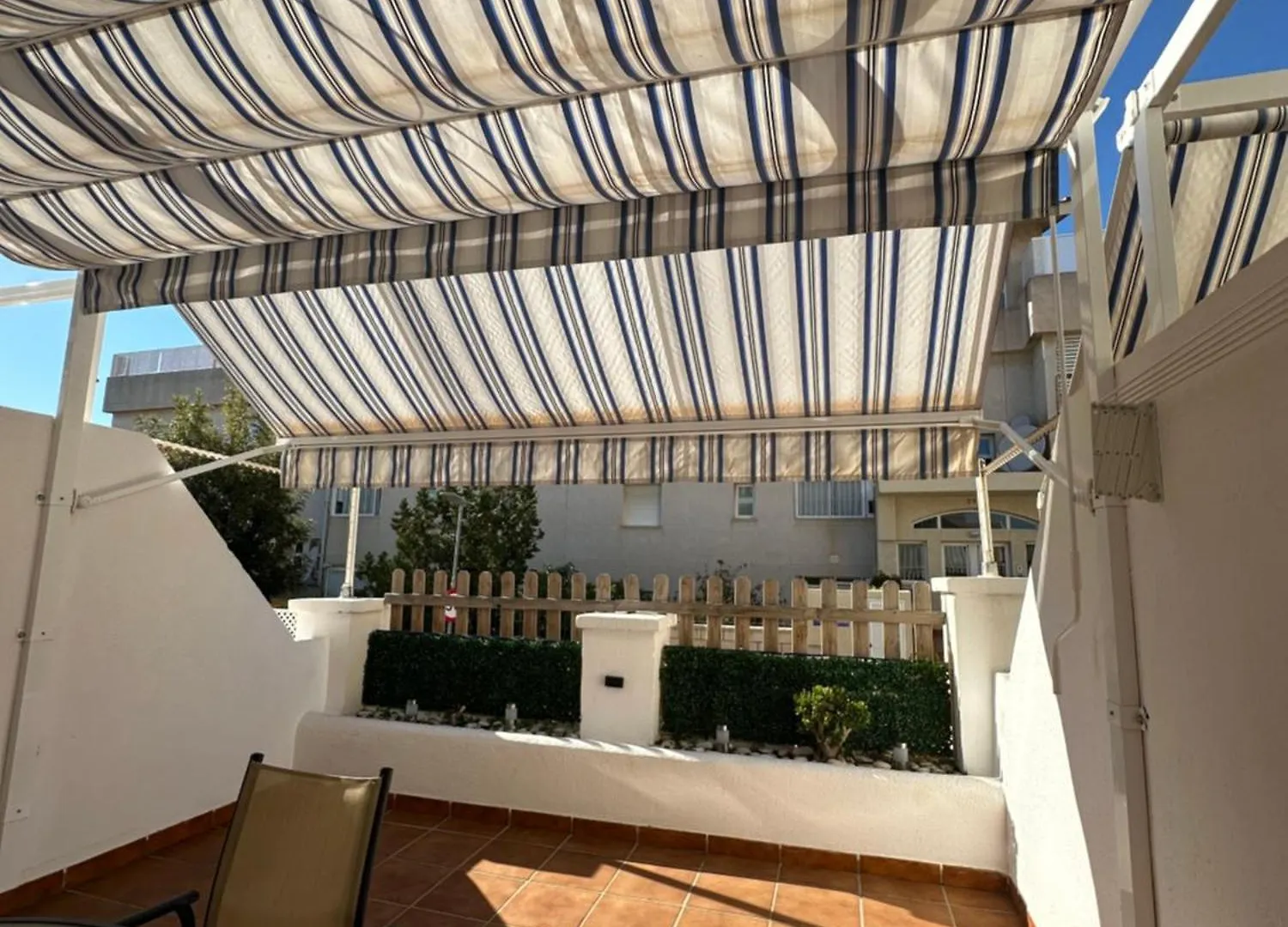 公寓 Apartamento Torrequebrada 贝纳尔马德纳