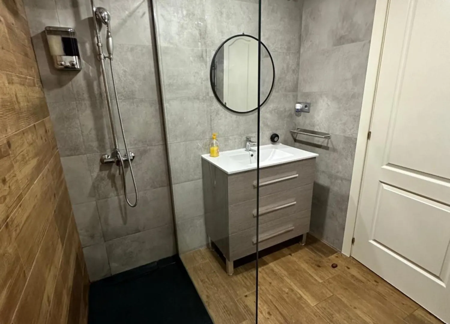 Apartamento Torrequebrada 贝纳尔马德纳