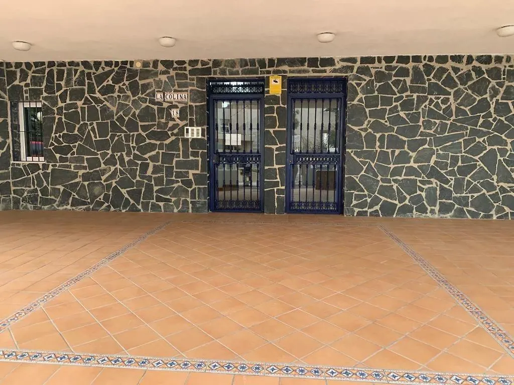 公寓 Apartamento Torrequebrada 贝纳尔马德纳